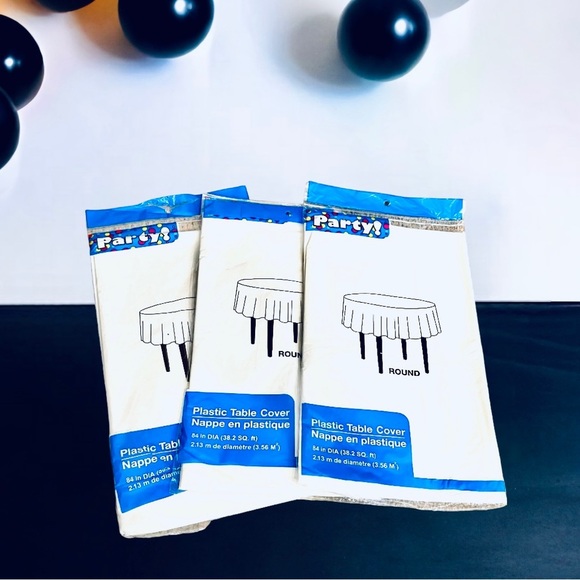 LOT of party decorations. - Picture 7 of 9